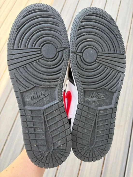 Nike Air Jordan 1 Mid β Black/White/Red (Bred Toe / Chicago Style) β 6Y - Picture 7 of 7